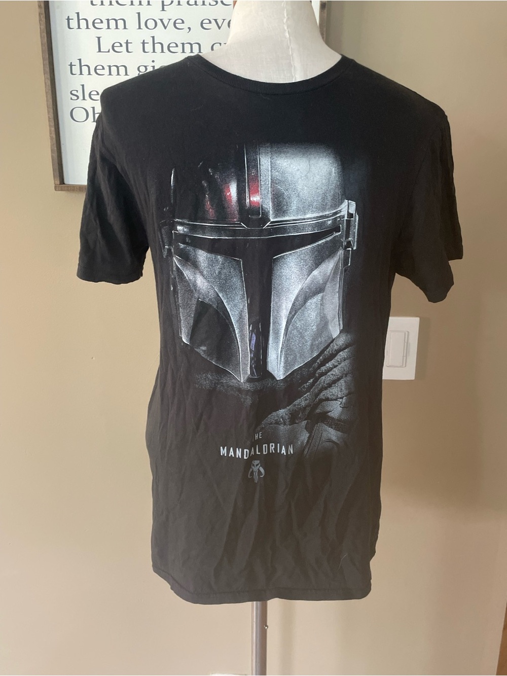 Black Graphic Tee - Men's Star Wars Shirt The mandalorian